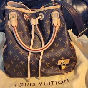 Authentic Louis Vuitton Monogram Neo - M40372